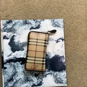Burberry wallet